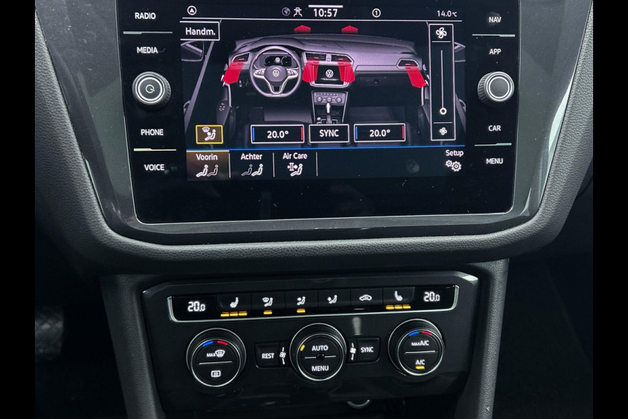 Volkswagen Tiguan Allspace 1.5 TSI Highline |PANO|1e eig|DealeronderH|NLAuto | Massagestoel | Stoelverw | TrekH | Add CC | LaneAss