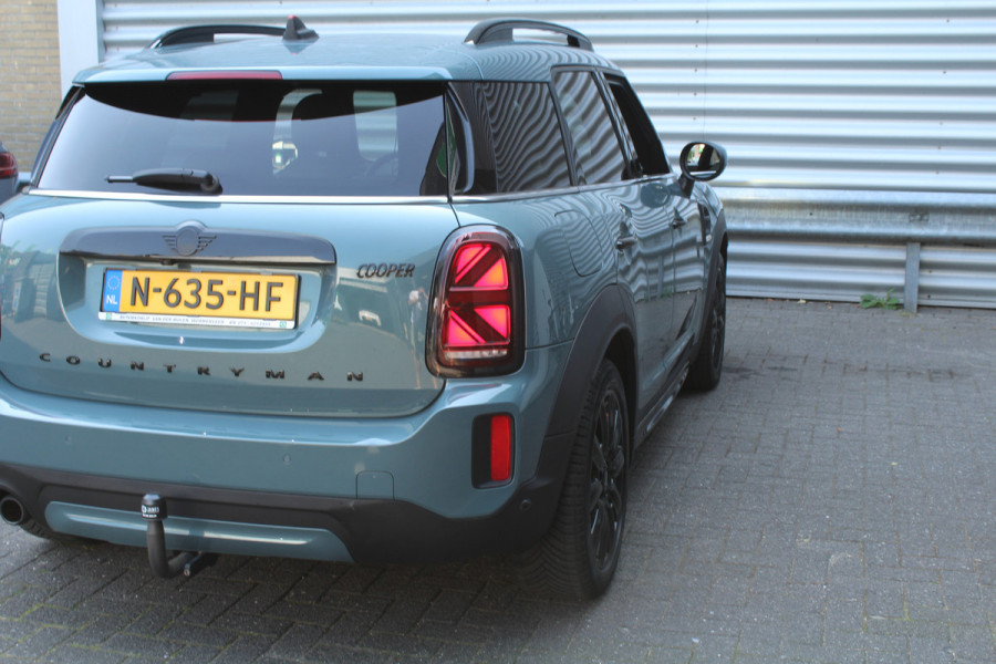 MINI Countryman 1.5 136pk Business Edition AUTOMAAT NL-Auto NAP Clima Cruise Navi Carplay Camera 17"LMV Leder Afn. Trekhaak 1500kg
