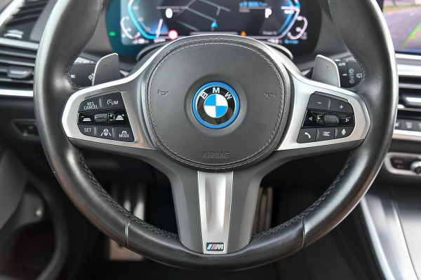 BMW X5 XDrive45e M-Sport. Aero, Luchtv, Pano, 360, HUD, ACC, Keyless, Trekhaak, H/K, Leder, Sfeer, 21'' CarPlay!