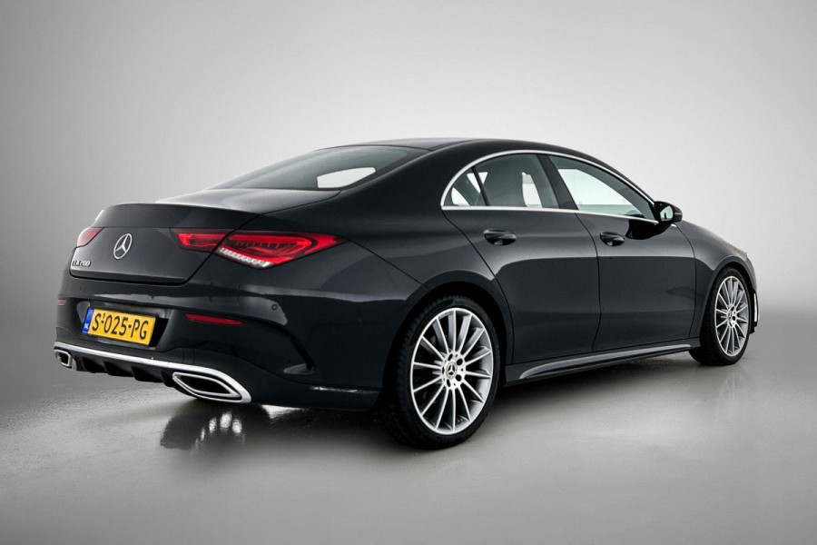 Mercedes-Benz CLA-Klasse 200 Premium Plus AMG-Line(Dealer OndH, Sfeer-Verlichting, Navi, StoelV, Cruise Control, Climate Con, Etc)