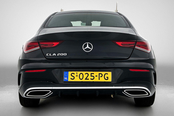 Mercedes-Benz CLA-Klasse 200 Premium Plus AMG-Line(Dealer OndH, Sfeer-Verlichting, Navi, StoelV, Cruise Control, Climate Con, Etc)