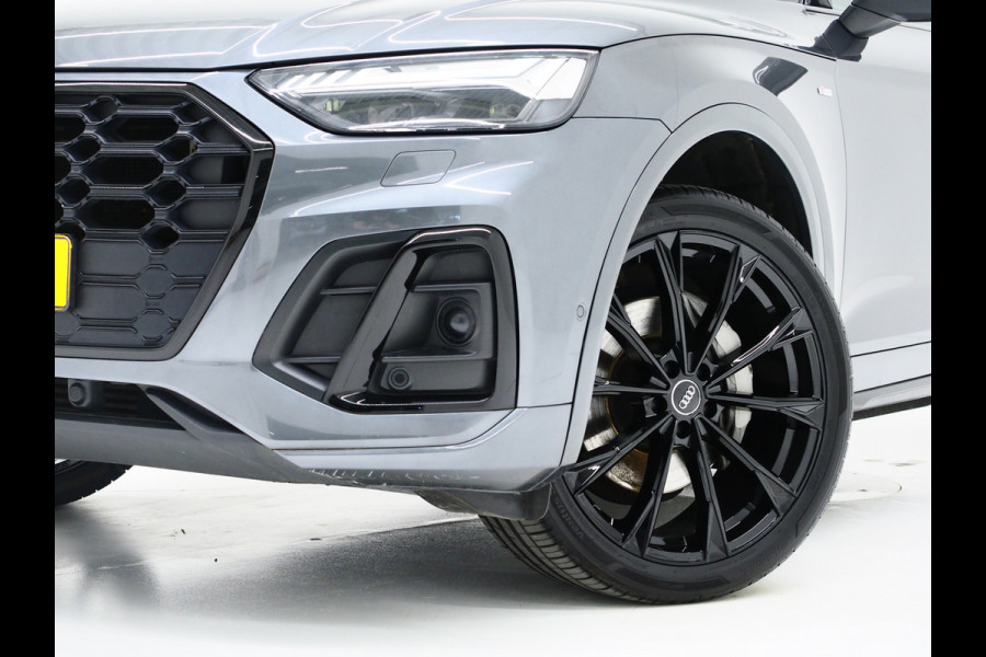 Audi Q5 55 TFSI e quattro Competition | Panoramadak | Trekhaak | 360 | Adaptive Cruise | Keyless | Carplay