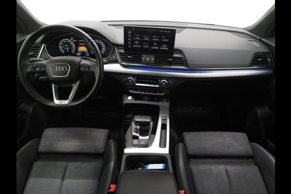 Audi Q5 55 TFSI e quattro Competition | Panoramadak | Trekhaak | 360 | Adaptive Cruise | Keyless | Carplay