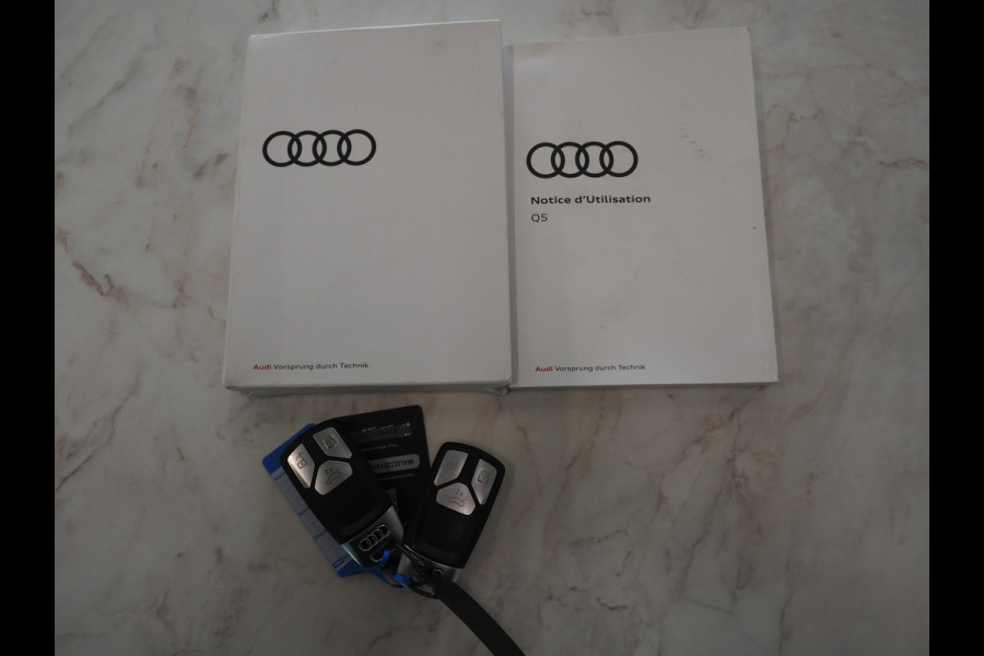 Audi Q5 55 TFSI e quattro Competition | Panoramadak | Trekhaak | 360 | Adaptive Cruise | Keyless | Carplay