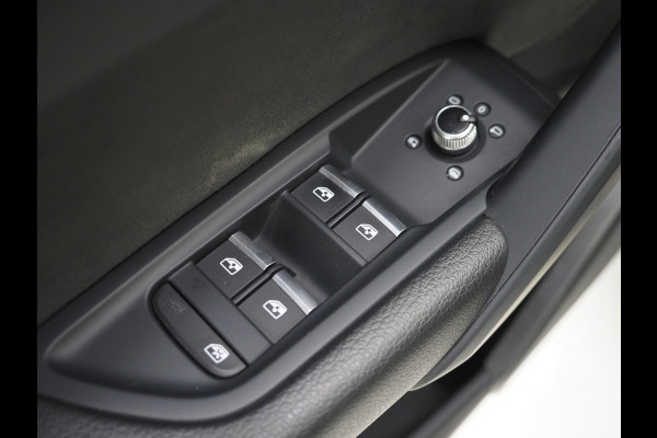 Audi Q5 55 TFSI e quattro Competition | Panoramadak | Trekhaak | 360 | Adaptive Cruise | Keyless | Carplay