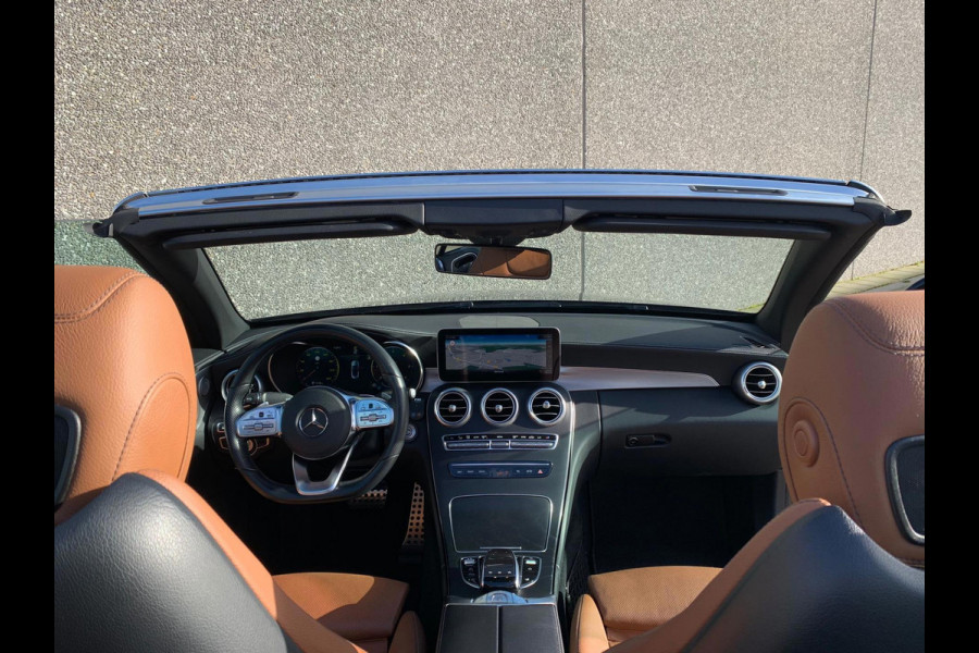 Mercedes-Benz C-Klasse Cabrio 220 d Premium Plus Pack AMG-pakket | BOVAG-GARANTIE | APK BIJ AFLEVERING | BOMVOL OPTIES | TOPSTAAT