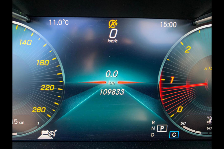 Mercedes-Benz C-Klasse Cabrio 220 d Premium Plus Pack AMG-pakket | BOVAG-GARANTIE | APK BIJ AFLEVERING | BOMVOL OPTIES | TOPSTAAT