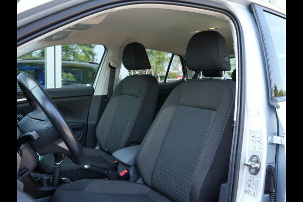 Volkswagen T-Cross 1.0 TSI Life | Adaptive Cruise | Stoelverwarming | Camera