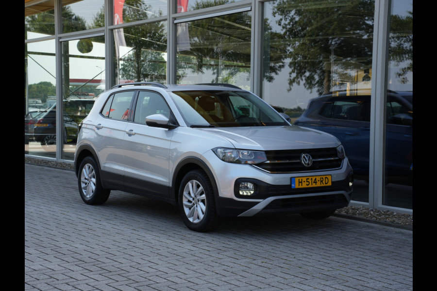 Volkswagen T-Cross 1.0 TSI Life | Adaptive Cruise | Stoelverwarming | Camera