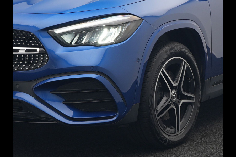 Mercedes-Benz GLA 250 e AMG Line Plug In Hybrid Facelift Night 218pk PHEV | Panodak | Adaptive Cruise | Burmester | 360 Camera | Alcantara Sportstoelen | Widescreen Navi | Keyless | Sfeerverlichting |