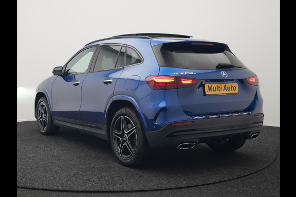 Mercedes-Benz GLA 250 e AMG Line Plug In Hybrid Facelift Night 218pk PHEV | Panodak | Adaptive Cruise | Burmester | 360 Camera | Alcantara Sportstoelen | Widescreen Navi | Keyless | Sfeerverlichting |