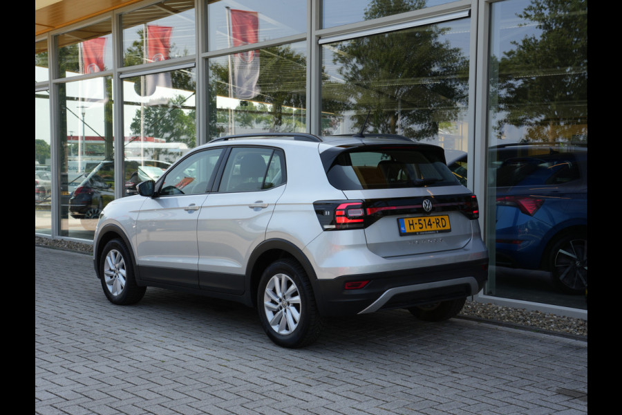 Volkswagen T-Cross 1.0 TSI Life | Adaptive Cruise | Stoelverwarming | Camera