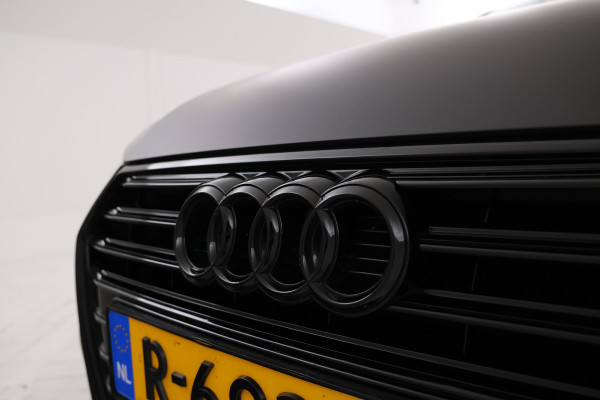 Audi A4 Limousine 2.0 TFSI MHEV Sport S line black edition Leer, Virtual dash! S-Line, Trekhaak