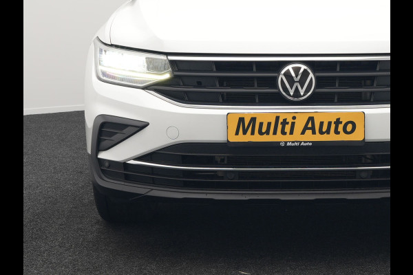 Volkswagen Tiguan 1.4 TSI eHybrid Plug in Hybrid | PHEV | Trekhaak af Fabriek | Adaptive Cruise | LED | DAB | Navi | Verwarmde Stoelen & Stuur |