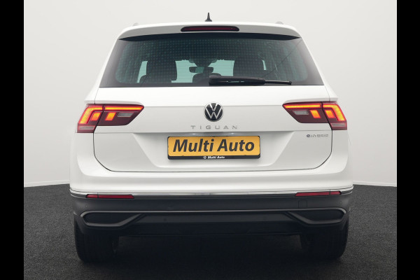 Volkswagen Tiguan 1.4 TSI eHybrid Plug in Hybrid | PHEV | Trekhaak af Fabriek | Adaptive Cruise | LED | DAB | Navi | Verwarmde Stoelen & Stuur |