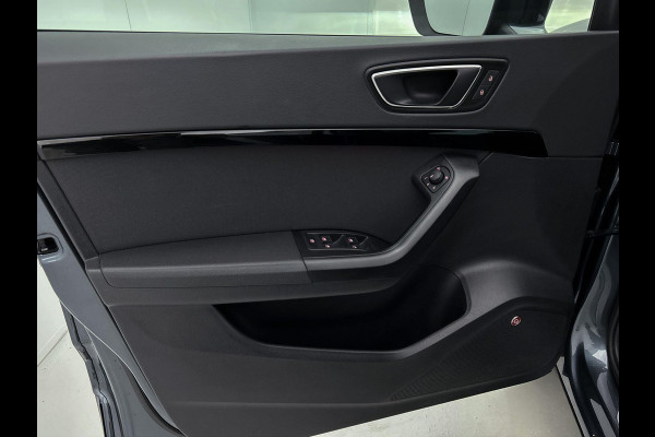 Seat Ateca 1.5 TSI FR Business Intense Automaat (PANORAMADAK, DIGITALE COCKPIT, CARPLAY, NAVIGATIE, 1e EIGENAAR, GOED ONDERHOUDEN)