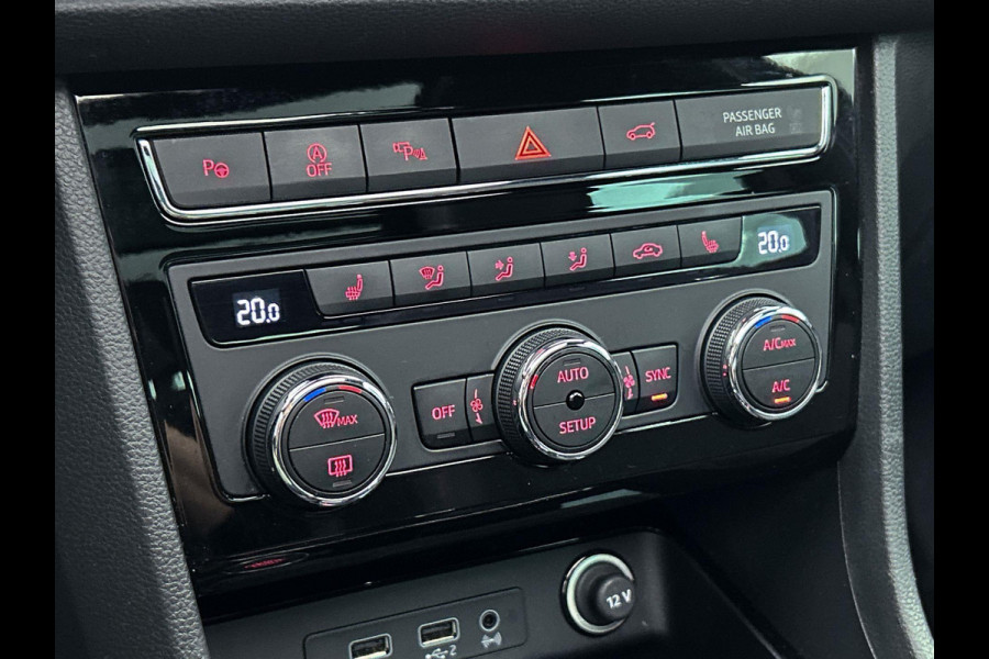 Seat Ateca 1.5 TSI FR Business Intense Automaat (PANORAMADAK, DIGITALE COCKPIT, CARPLAY, NAVIGATIE, 1e EIGENAAR, GOED ONDERHOUDEN)