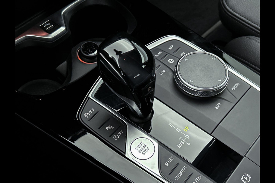 BMW 2 Serie Gran Coupé 218i Executive Edition Automaat (NAVI, SPORTSTOELEN, CARPLAY, PDC, LEDER, 1e EIGENAAR, DEALER ONDERHOUDEN)