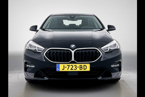 BMW 2 Serie Gran Coupé 218i Executive Edition Automaat (NAVI, SPORTSTOELEN, CARPLAY, PDC, LEDER, 1e EIGENAAR, DEALER ONDERHOUDEN)
