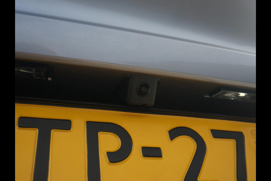 Peugeot 208 1.2 Hybrid 110 e-DCS6 Allure