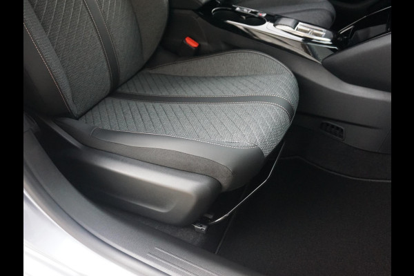 Peugeot 208 1.2 Hybrid 110 e-DCS6 Allure