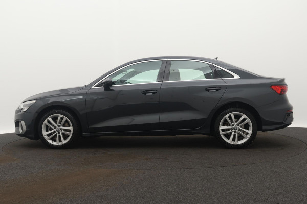 Audi A3 Limousine 35 TFSI Business edition Automaat (NAVIGATIE, LED, CARPLAY, VIRTUAL COCKPIT, 1e EIGENAAR, GOED ONDERHOUDEN)