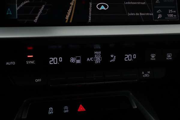 Audi A3 Limousine 35 TFSI Business edition Automaat (NAVIGATIE, LED, CARPLAY, VIRTUAL COCKPIT, 1e EIGENAAR, GOED ONDERHOUDEN)