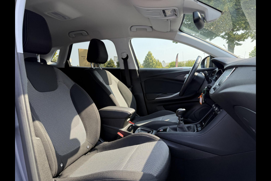 Opel Grandland X 1.2 Turbo 120 Jaar Edition 1e Eigenaar,Navi,Trekhaak,131pk,Dealer Onderhouden,D-Riem vv in 2023,Clima,Cruise,Pdc,6 Bak,Lm velgen,Apk tot 02-2027