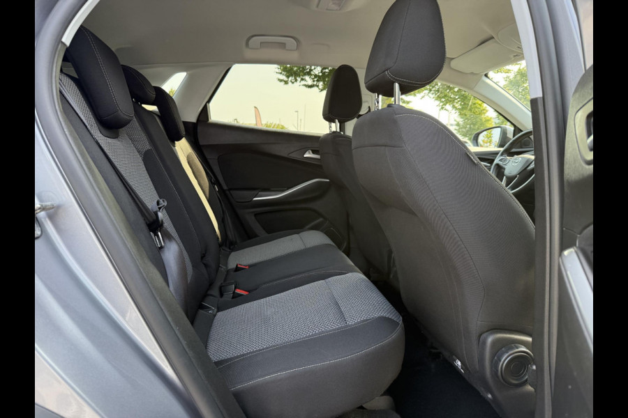Opel Grandland X 1.2 Turbo 120 Jaar Edition 1e Eigenaar,Navi,Trekhaak,131pk,Dealer Onderhouden,D-Riem vv in 2023,Clima,Cruise,Pdc,6 Bak,Lm velgen,Apk tot 02-2027