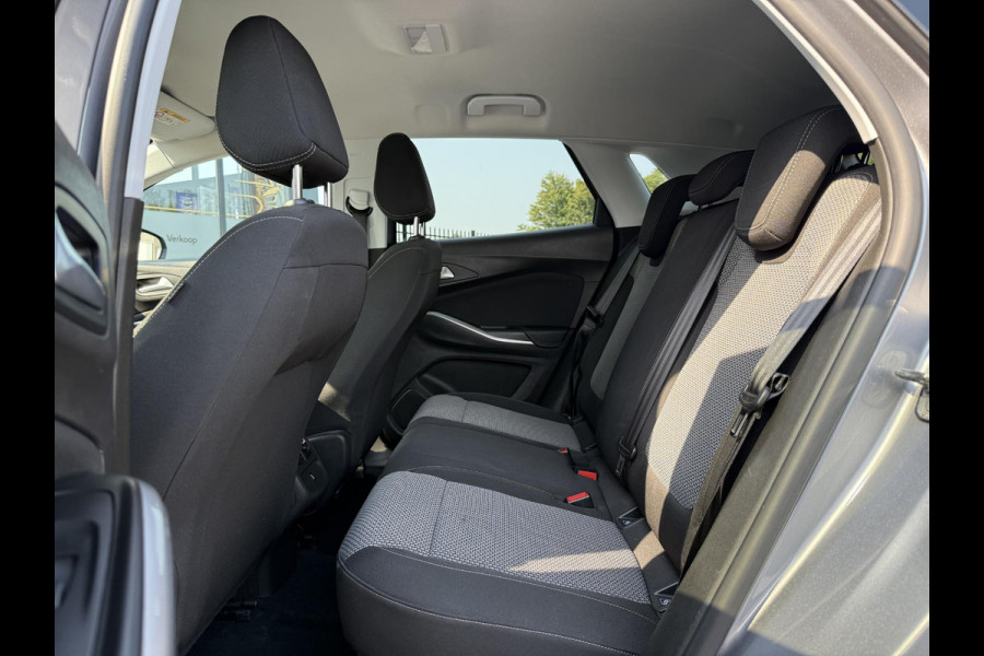 Opel Grandland X 1.2 Turbo 120 Jaar Edition 1e Eigenaar,Navi,Trekhaak,131pk,Dealer Onderhouden,D-Riem vv in 2023,Clima,Cruise,Pdc,6 Bak,Lm velgen,Apk tot 02-2027
