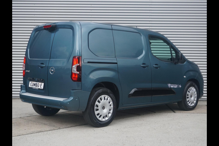 Opel Combo Electric L1 50 kWh. | 8 jaar garantie | 3 zitplaatsen | zeer luxe uitvoering | rijklaarprijs