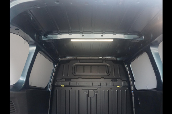 Opel Combo Electric L1 50 kWh. | 8 jaar garantie | 3 zitplaatsen | zeer luxe uitvoering | rijklaarprijs