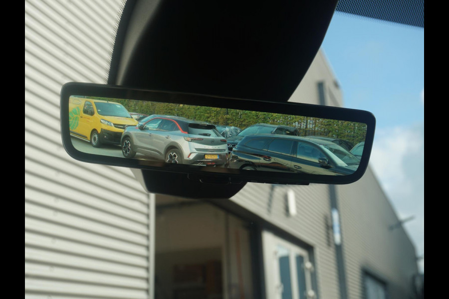 Opel Combo Electric L1 50 kWh. | 8 jaar garantie | 3 zitplaatsen | zeer luxe uitvoering | rijklaarprijs
