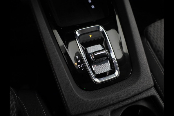 Škoda Octavia Combi 1.0 e-TSI Business Edition Plus 110 pk Automaat (DSG) | Verlengde garantie | Navigatie | Parkeersensoren | Adaptieve cruise control | Autom. airco (3 zones) |
