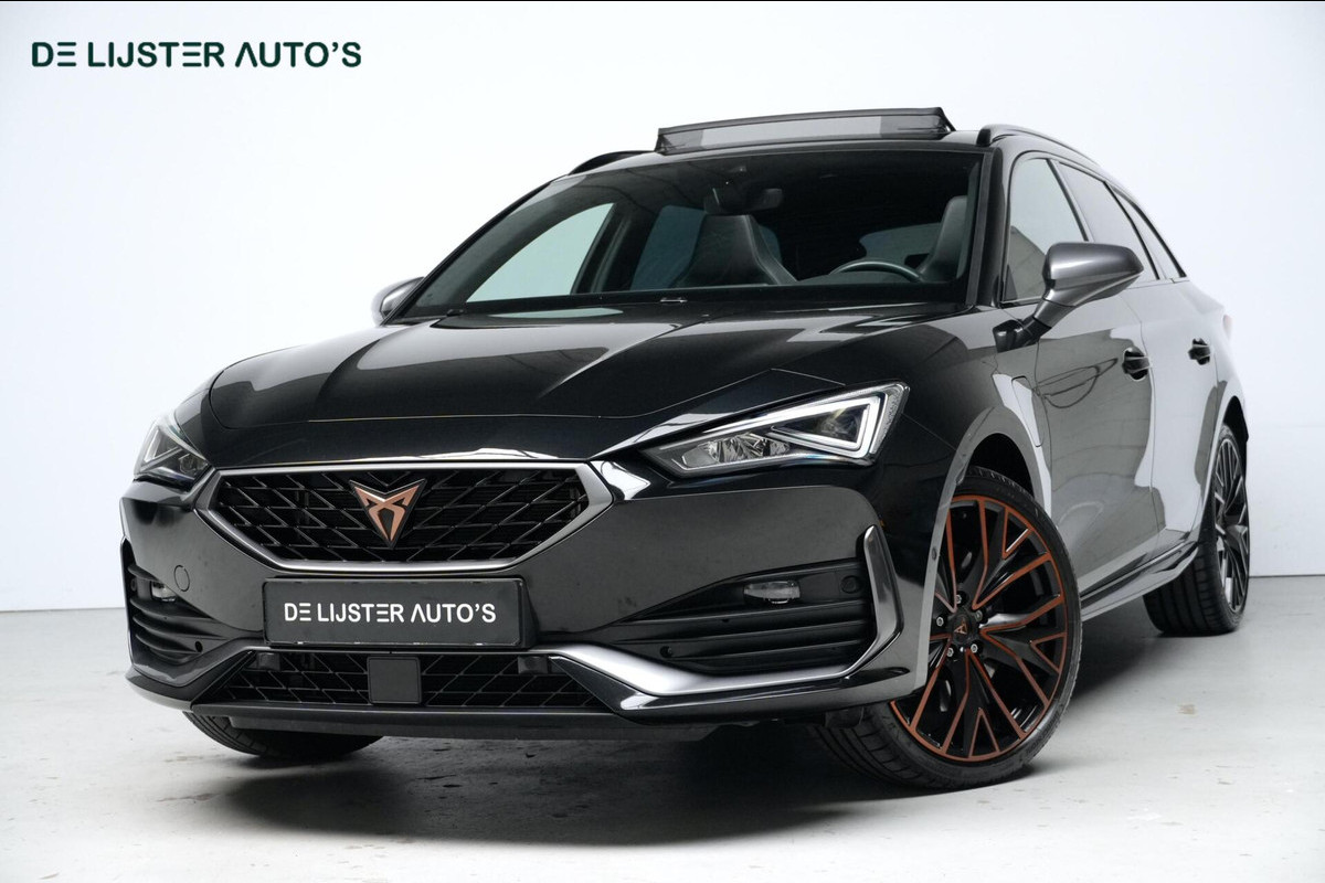 CUPRA Leon Sportstourer 1.4 e-Hybrid VZ Performance 245 PK | Pano-dak | CarPlay | Acc | Stoel + Stuurverwarming | Camera | Led | Pdc | CUPRA Leon Sportstourer 1.4 e-Hybrid VZ Performance 245 PK | Pano-dak | CarPlay | Acc | Stoel + Stuurverwarming | Camera | Led | Pdc |