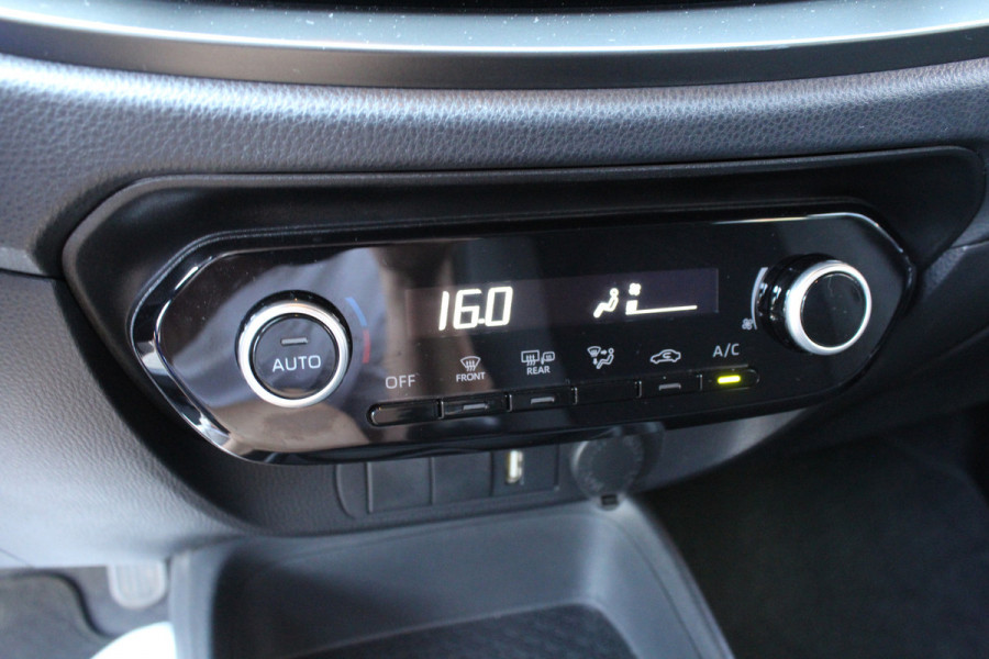 Toyota Aygo X 1.0 VVT-i 73pk MT first NL-Auto NAP 10 Jaar Garantie Clima Cruise Carplay Camera 17"LMV