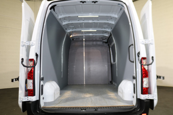 Renault Master 2.3 dCi 135pk L3 H2 Airco Navigatie Camera