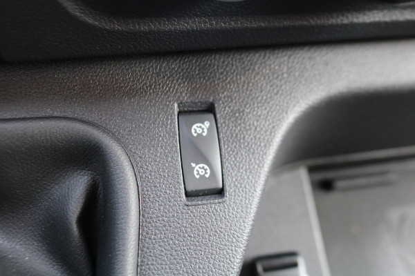 Renault Master 2.3 dCi 135pk L3 H2 Airco Navigatie Camera