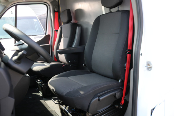 Renault Master 2.3 dCi 135pk L3 H2 Airco Navigatie Camera