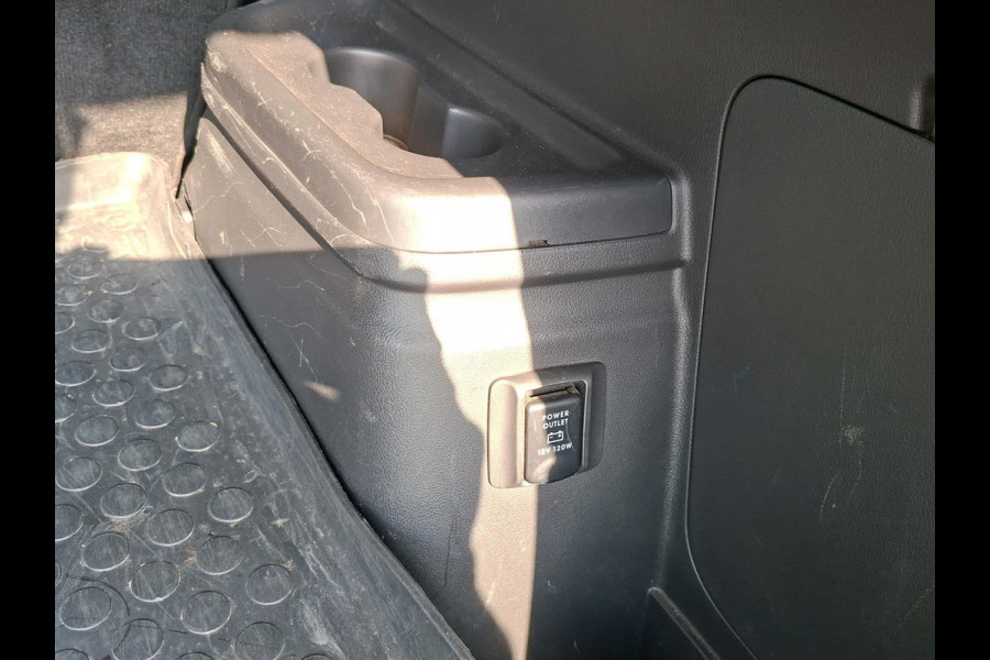 Mitsubishi Outlander 2.4 PHEV Intense+ schuifdak | trekhaak | elektrische achterklep