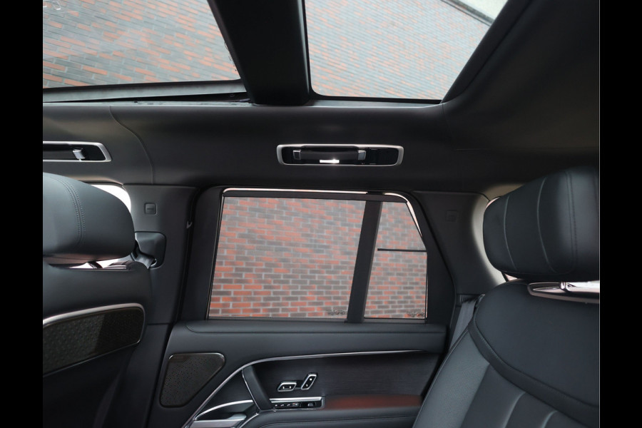 Land Rover Range Rover P550e Autobiography | 23 SV - Meridian Signature