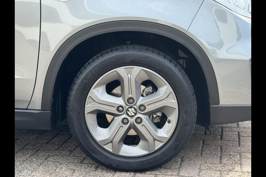 Suzuki Vitara 1.6 Exclusive Automaat Trekhaak Camera Carplay Navigatie Cruise All season