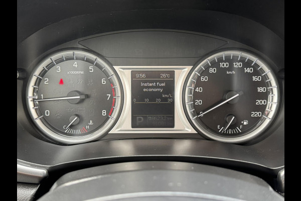 Suzuki Vitara 1.6 Exclusive Automaat Trekhaak Camera Carplay Navigatie Cruise All season