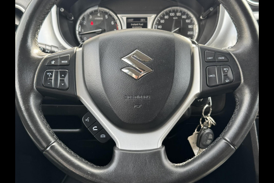 Suzuki Vitara 1.6 Exclusive Automaat Trekhaak Camera Carplay Navigatie Cruise All season