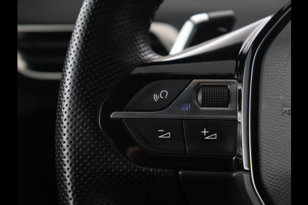 Peugeot 3008 1.6 HYbrid 225 GT | Panoramadak | Trekhaak | Stoelverwarming | Adaptive cruise | Camera | Leder/Alcantara | Focal Sound | Navigatie | Keyless | Full LED | PHEV | Plug In