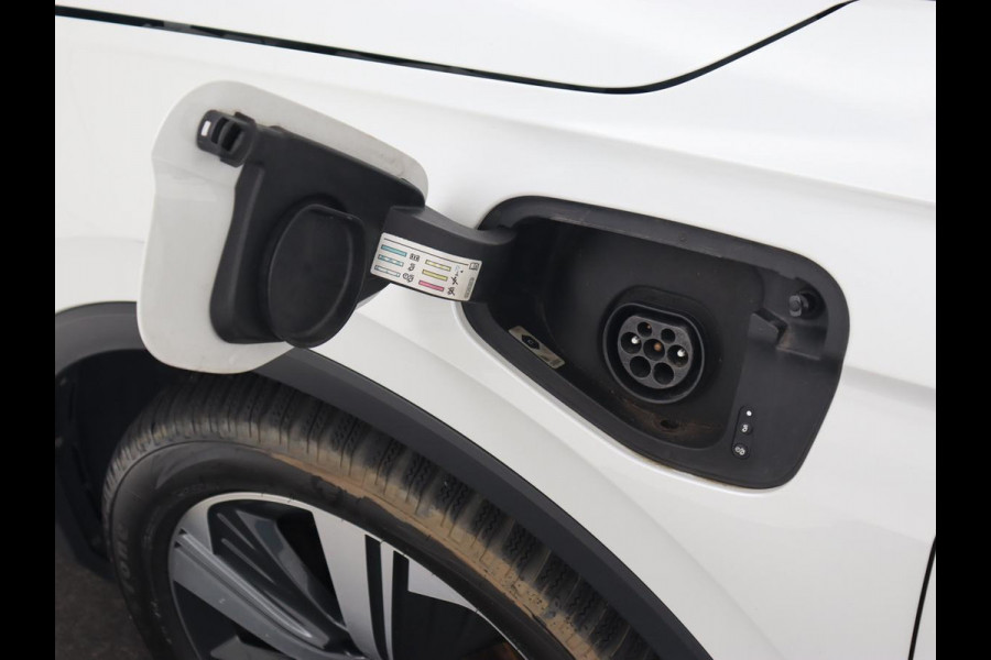 Seat Tarraco 1.4 TSI e-Hybrid PHEV Xcellence | Trekhaak | Stoelverwarming | Adaptive cruise | Carplay | Camera | Navigatie | Keyless | Achterbankverwarming | Plug In
