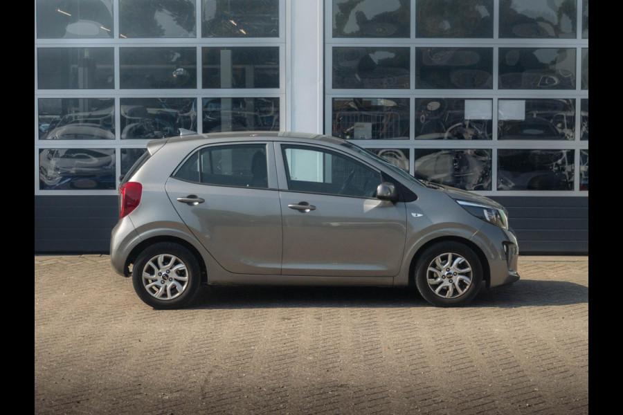 Kia Picanto 1.0 MPi DynamicPlusLine | Clima | Cruise | Camera | Apple Carplay | 15" | Priv Glass | Navi