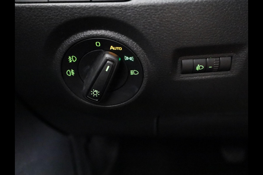 Škoda Fabia Combi 1.0 TSI Clever 95pk | Apple Carplay /- Android auto  | Airconditioning | Navigatie | Lichtmetalen velgen