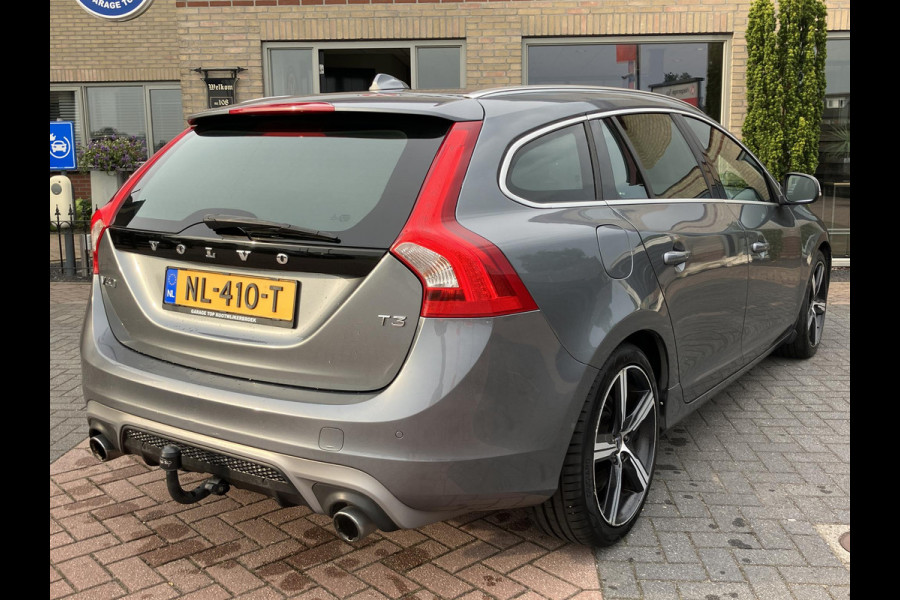 Volvo V60 1.5 T3 R-Design | Trekhaak | Lederen bekleding | NAP