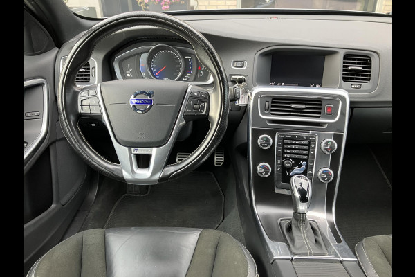 Volvo V60 1.5 T3 R-Design | Trekhaak | Lederen bekleding | NAP